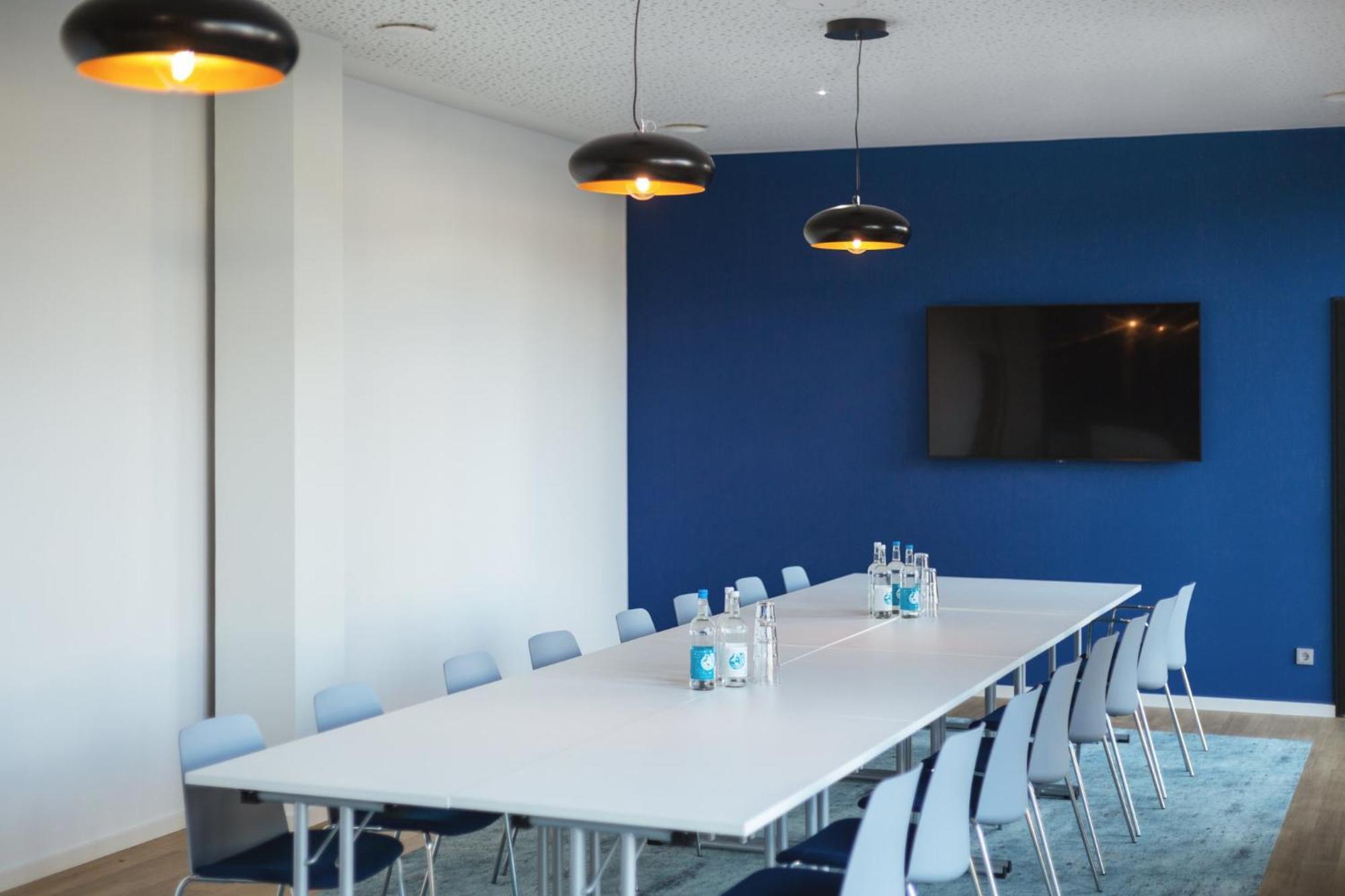 Holiday Inn - The Niu Star Sindelfingen By Ihg Exteriör bild